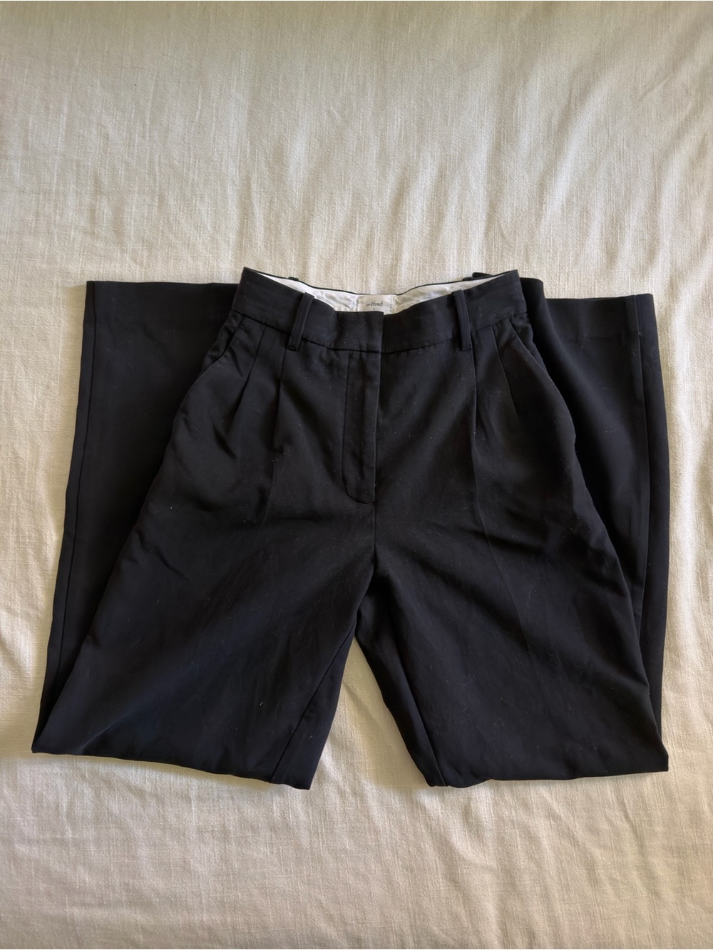 Aritzia Wilfred Effortless Pants